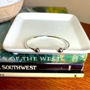 NWOT Premier Designs Silver Bangle Bracelet